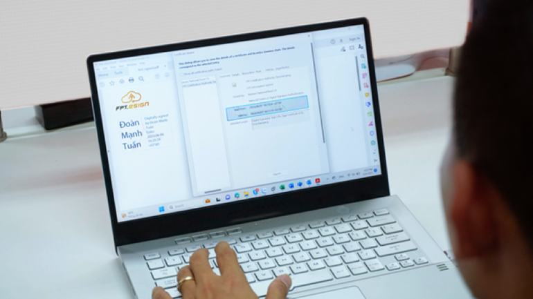 FPT.eSign được cấp dấu thời gian (trong khung xanh) giúp tăng cường tính pháp lý, bảo mật, toàn vẹn dữ liệu cho các tài liệu điện tử.