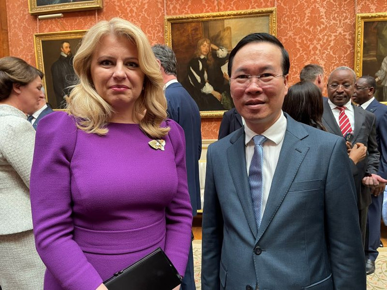 Chủ tịch nước Võ Văn Thưởng gặp Tổng thống Slovakia Zuzana Caputova.