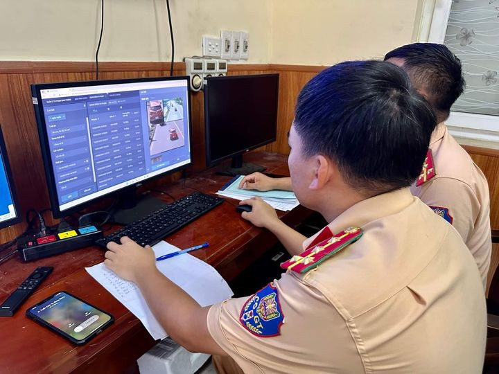 Tăng cường xử lý vi phạm luật giao thông qua hệ thống camera giám sát.