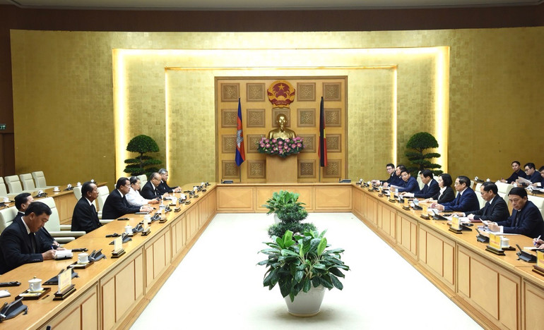 Quang cảnh cuộc gặp thân mật.