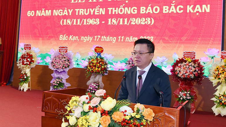 Đồng chí Lê Quốc Minh phát biểu tại lễ kỷ niệm. (Ảnh: QUÝ ĐÔN)