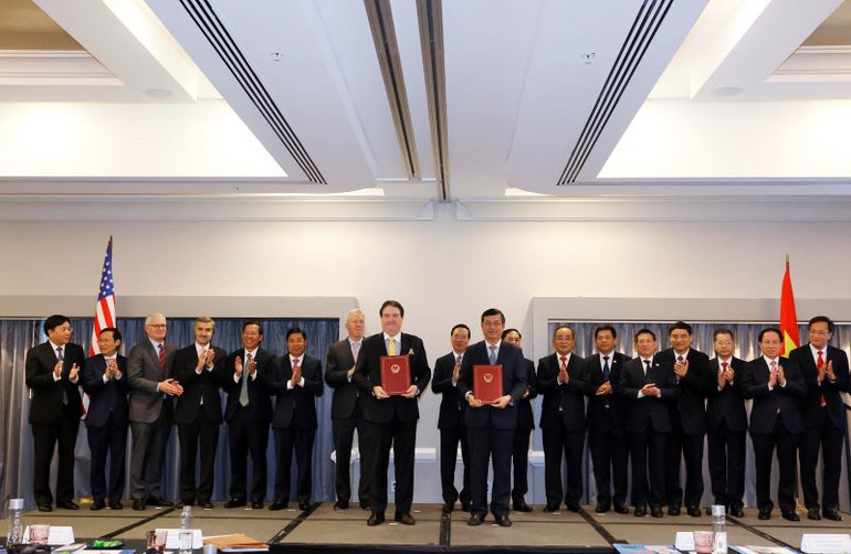 Chủ tịch nước Võ Văn Thưởng chứng kiến lễ trao Biên bản ghi nhớ hợp tác giữa các đối tác Việt Nam và Hoa Kỳ.