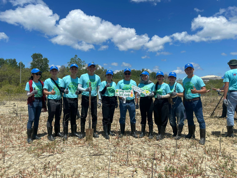 Tham gia chương trình “Góp một cây xanh” cùng Saigon Tourist. Nguồn: Saigon Tourist Tham gia chương trình “Góp một cây xanh” cùng Saigon Tourist. Nguồn: Saigon Tourist
