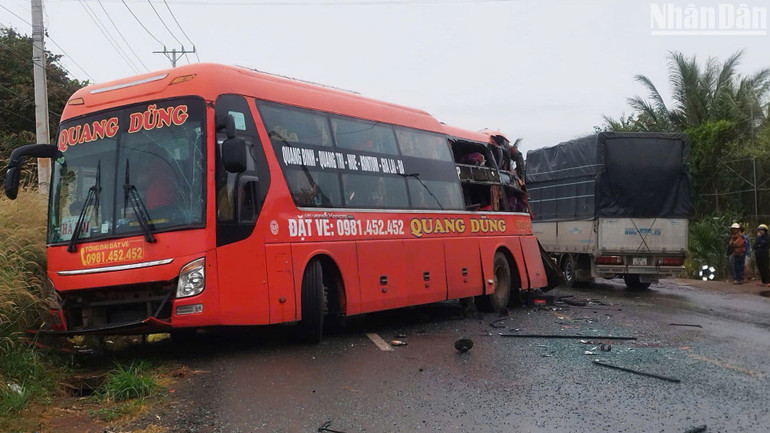 Hiện trường vụ tai nạn.