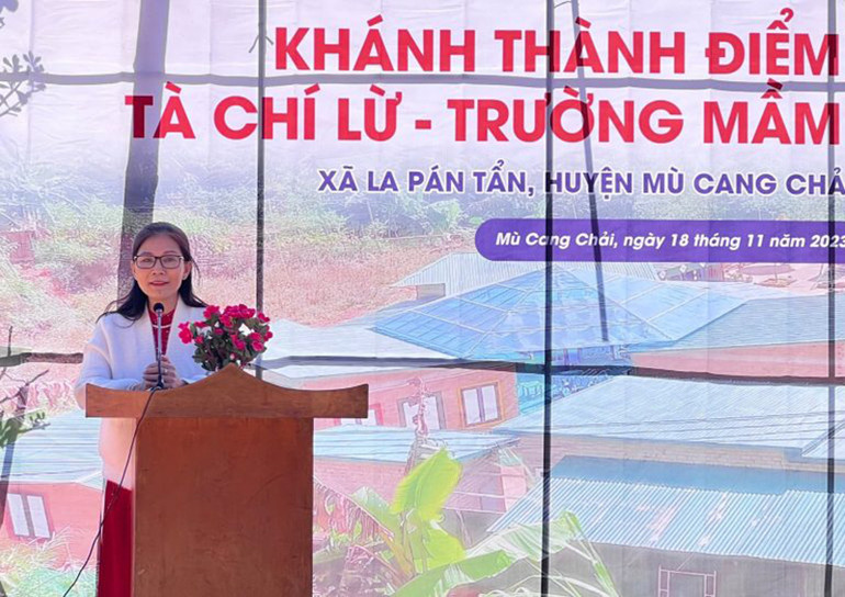 Bà Đỗ Thị Như Quỳnh - Phó Chủ tịch Qũy Next-G tại Lễ khánh thành. Bà Đỗ Thị Như Quỳnh - Phó Chủ tịch Qũy Next-G tại Lễ khánh thành.