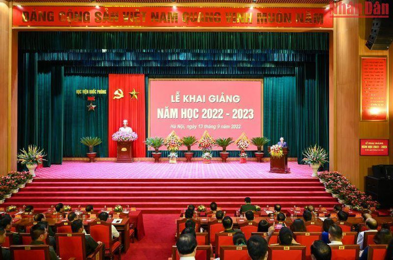 Quang cảnh lễ khai giảng năm học 2022-2023 tại Học viện Quốc phòng. Quang cảnh lễ khai giảng năm học 2022-2023 tại Học viện Quốc phòng.