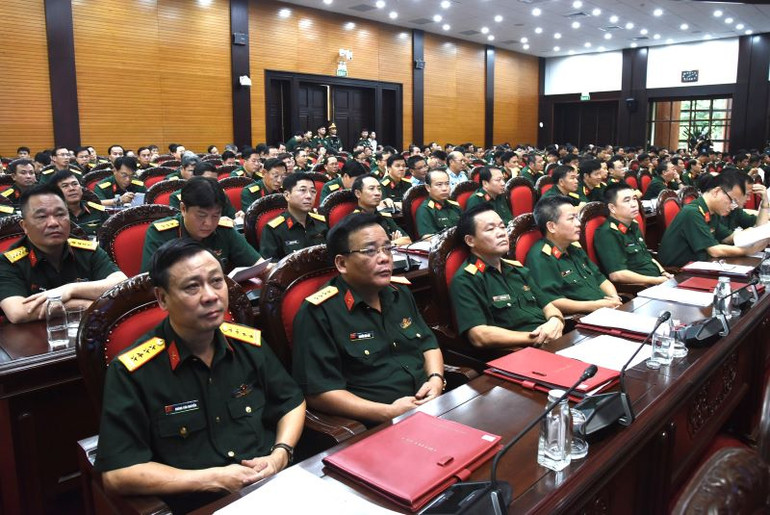 Các đại biểu tham dự Hội nghị Quân chính toàn quân 6 tháng đầu năm 2024. (Ảnh: TRẦN HẢI)