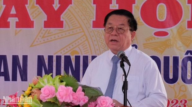 Đồng chí Nguyễn Trọng Nghĩa phát biểu tại Ngày hội Toàn dân bảo vệ an ninh Tổ quốc diễn ra tại xã Đoàn Kết, huyện Bù Đăng, tỉnh Bình Phước.