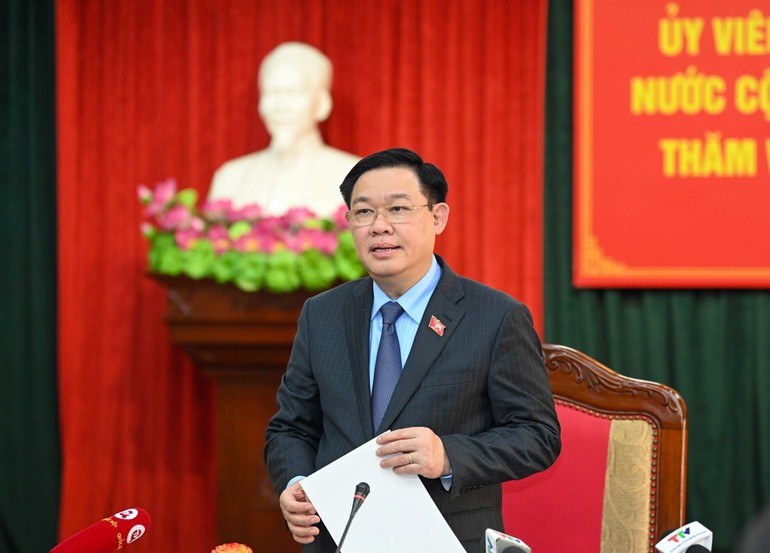 Chủ tịch Quốc hội Vương Đình Huệ phát biểu kết luận tại buổi làm việc với tỉnh Tuyên Quang. (Ảnh: Duy Linh)