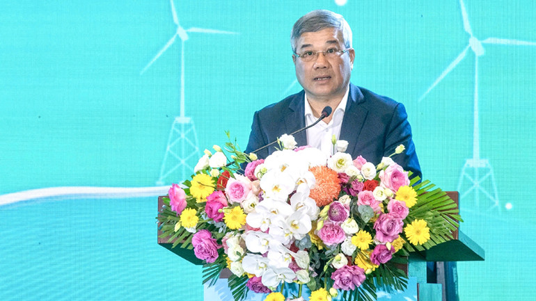 Phó Tổng Giám đốc Petrovietnam Đỗ Chí Thanh phát biểu tại buổi lễ.