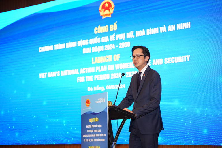 Thứ trưởng Ngoại giao Đỗ Hùng Việt phát biểu tại sự kiện.