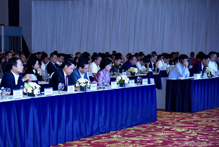 Các đại biểu tham dự Hội nghị.