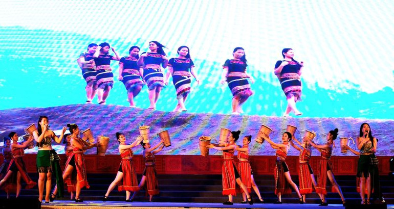 Thông qua Ngày hội Văn hóa các dân tộc tỉnh Đắk Lắk năm 2023, góp phần lan tỏa sắc màu văn hóa truyền thống đặc sắc của các dân tộc tỉnh Đắk Lắk.