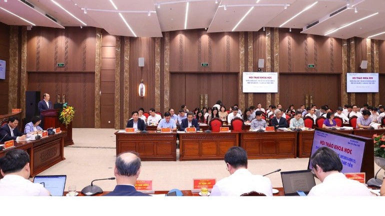 Quang cảnh hội thảo khoa học .