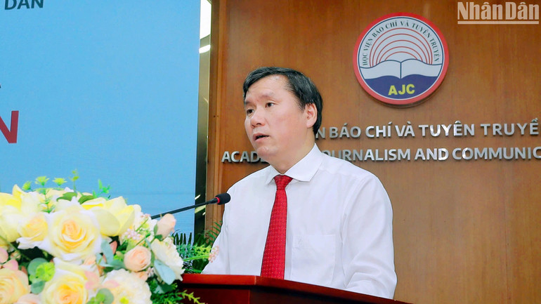 GS, TS Lê Văn Lợi phát biểu tại hội thảo. GS, TS Lê Văn Lợi phát biểu tại hội thảo.