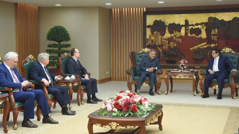 Đoàn đại biểu phía Cộng hòa Tatarstan, Liên bang Nga tham dự buổi tiếp. (Ảnh: TRẦN HẢI)