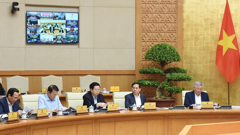 Các thành viên Chính phủ tham dự phiên họp. (Ảnh: TRẦN HẢI)