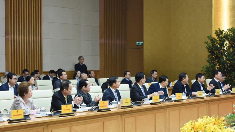 Đại diện lãnh đạo các tập đoàn, doanh nghiệp tư nhân tham dự Hội nghị. (Ảnh: TRẦN HẢI)