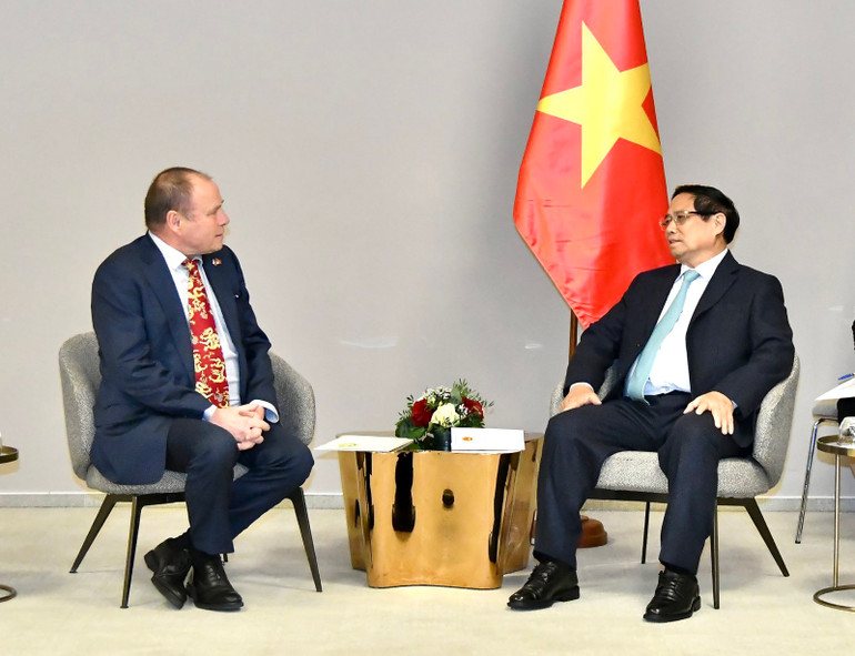 Thủ tướng Phạm Minh Chính tiếp Chủ tịch Hội Hữu nghị Czech-Việt Nam Milos Kusy. (Ảnh: THANH GIANG)