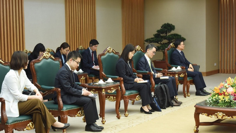 Các đại biểu Hàn Quốc tham dự buổi tiếp. (Ảnh: TRẦN HẢI)