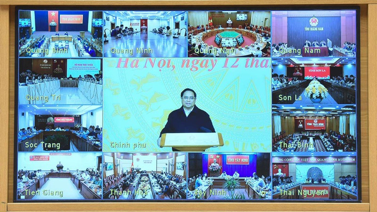 Phiên họp được truyền trực tuyến tới Uỷ ban nhân dân các tỉnh, thành phố trực thuộc Trung ương và và khoảng 8.600 điểm cầu các huyện, xã trên cả nước.