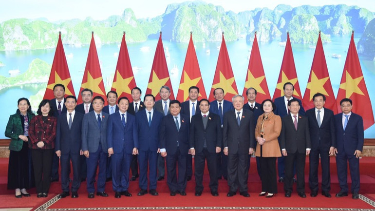 Thủ tướng Phạm Minh Chính và các thành viên Chính phủ. (Ảnh: TRẦN HẢI)