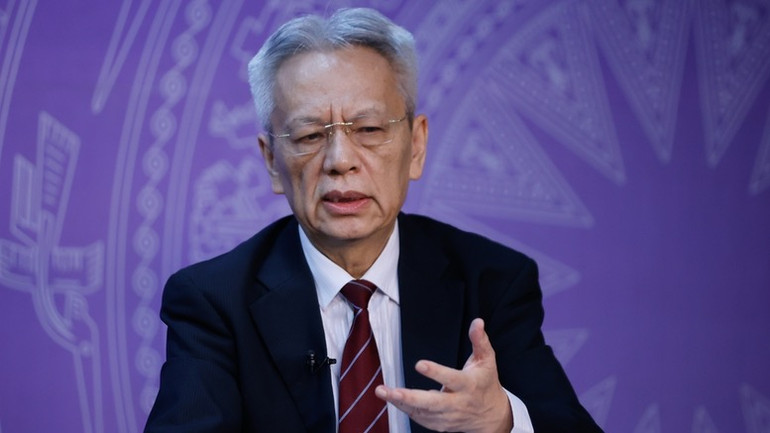 TS Nguyễn Sĩ Dũng trao đổi tại tọa đàm. (Ảnh: VGP) TS Nguyễn Sĩ Dũng trao đổi tại tọa đàm. (Ảnh: VGP)