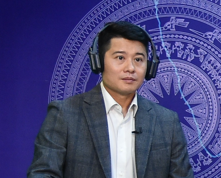 Ông Nguyễn Hoàng Long, Phó Tổng Giám đốc Công ty Cổ phần Thanh toán quốc gia Việt Nam (NAPAS). (Ảnh: VGP/Dương Tuấn)