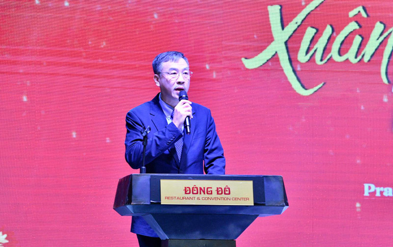 Đại sứ Việt Nam tại Cộng hòa Czech Dương Hoài Nam phát biểu ý kiến tại Chương trình. (Ảnh: THANH GIANG)