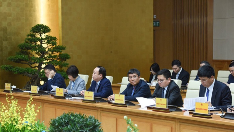 Đại diện lãnh đạo các bộ, ngành Việt Nam tham dự Toạ đàm (Ảnh: TRẦN HẢI).