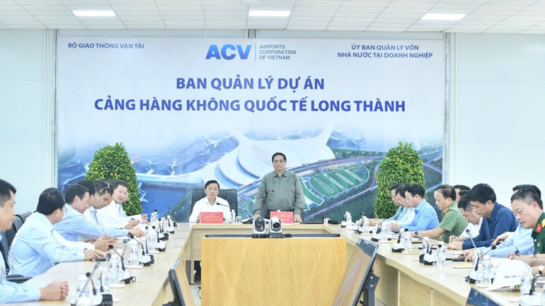 Quang cảnh cuộc họp (Ảnh: THANH GIANG).