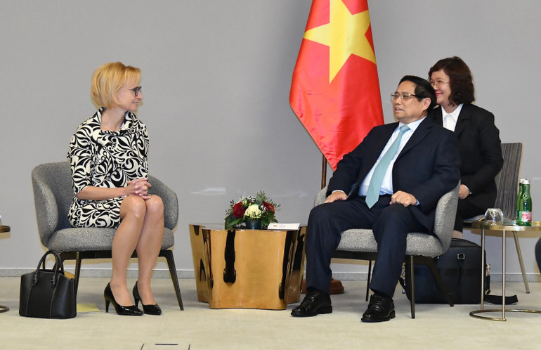 Thủ tướng Phạm Minh Chính tiếp Chủ tịch Đảng Cộng sản Czech-Morava Katerina Konecna. (Ảnh: THANH GIANG)