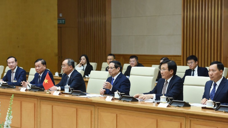 Thủ tướng Phạm Minh Chính và lãnh đạo các bộ, ngành, cơ quan Trung ương tham dự hội kiến. (Ảnh: TRẦN HẢI)