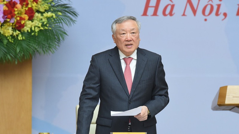 Phó Thủ tướng Thường trực Chính phủ Nguyễn Hoà Bình phát biểu ý kiến tại Hội nghị (Ảnh: TRẦN HẢI).