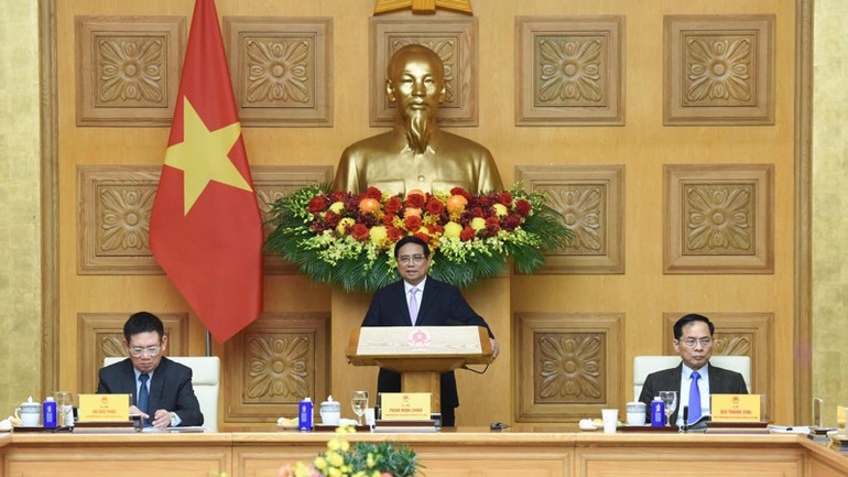 Thủ tướng Phạm Minh Chính chủ trì Tọa đàm. (Ảnh: TRẦN HẢI)