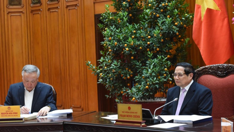 Thủ tướng Phạm Minh Chính cho ý kiến chỉ đạo Phiên họp. (Ảnh: TRẦN HẢI)