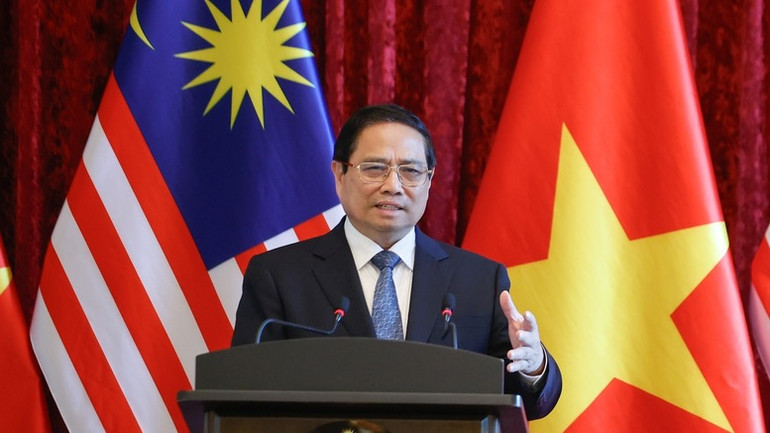 Thủ tướng Phạm Minh Chính phát biểu tại họp báo sau hội đàm. (Ảnh: NHẬT BẮC/VGP)