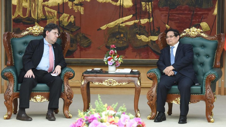 Thủ tướng Phạm Minh Chính tiếp Đại sứ Cộng hoà Áo tại Việt Nam. (Ảnh: TRẦN HẢI) Thủ tướng Phạm Minh Chính tiếp Đại sứ Cộng hoà Áo tại Việt Nam. (Ảnh: TRẦN HẢI)