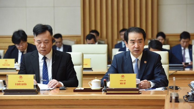 Đại sứ Trung Quốc tại Việt Nam Hà Vĩ phát biểu ý kiến tại Tọa đàm (Ảnh: TRẦN HẢI). Đại sứ Trung Quốc tại Việt Nam Hà Vĩ phát biểu ý kiến tại Tọa đàm (Ảnh: TRẦN HẢI).