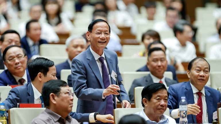 Các doanh nghiệp trao đổi với Thủ tướng tại Hội nghị. (Ảnh: VGP/Nhật Bắc)