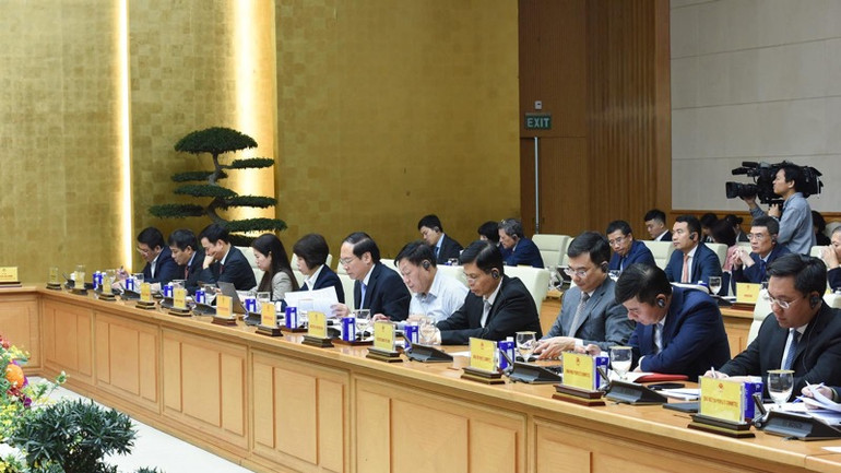 Đại diện lãnh đạo các bộ, ngành Việt Nam tham dự Toạ đàm. (Ảnh: TRẦN HẢI)