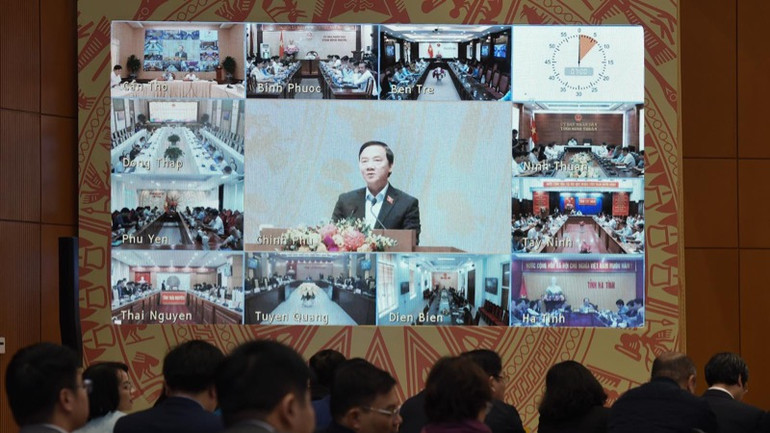 Hội nghị được truyền trực tuyến tới trụ sở Ủy ban nhân dân các tỉnh, thành phố trực thuộc Trung ương. (Ảnh: TRẦN HẢI)