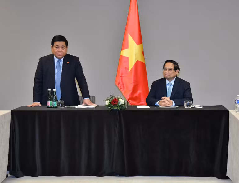 Bộ trưởng Kế hoạch và Đầu tư Nguyễn Chí Dũng phát biểu ý kiến tại cuộc làm việc. (Ảnh: THANH GIANG)