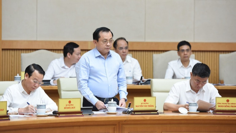 Các đại biểu tham luận tại phiên họp. (Ảnh: TRẦN HẢI) Các đại biểu tham luận tại phiên họp. (Ảnh: TRẦN HẢI)