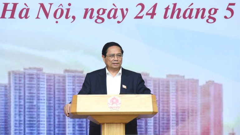 Thủ tướng phát biểu chỉ đạo cuộc họp. (Ảnh: TRẦN HẢI)