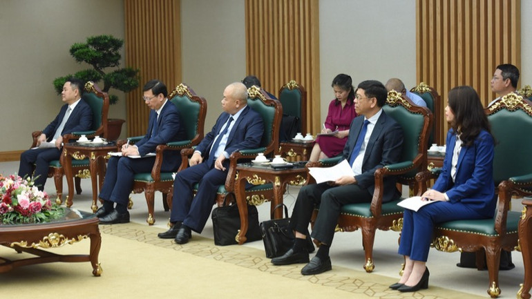 Lãnh đạo các bộ, ngành Việt Nam tham dự buổi tiếp. (Ảnh: TRẦN HẢI)