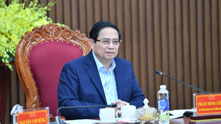 Thủ tướng Phạm Minh Chính phát biểu ý kiến chỉ đạo cuộc làm việc với Ban Thường vụ Tỉnh ủy Quảng Ngãi. (Ảnh: THANH GIANG)