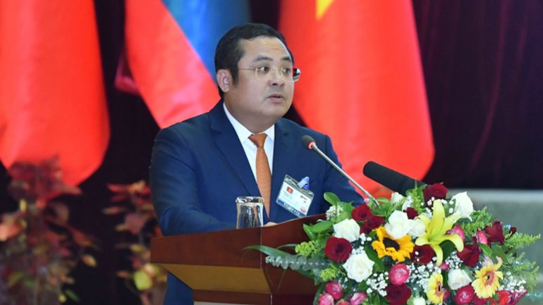 Chủ tịch Hội đồng thành viên Tập đoàn Hoá chất Việt Nam (VINACHEM) Phùng Quang Hiệp phát biểu ý kiến tại Hội nghị. (Ảnh: THANH GIANG)