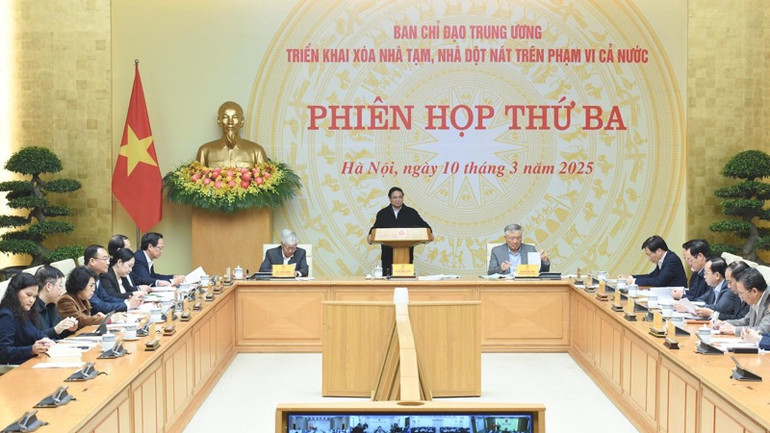 Quang cảnh Phiên họp. (Ảnh: TRẦN HẢI)