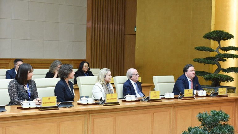 Các đại biểu phía Hoa Kỳ tại buổi tiếp. (Ảnh: TRẦN HẢI)